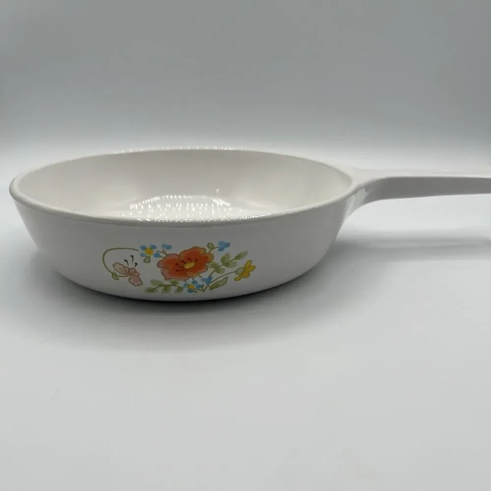 Vintage CorningWare F-83-B 6.5” Skillet Frying Pan Floral Butterfly Pattern